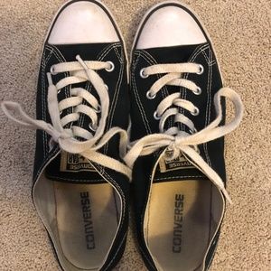 Black converse